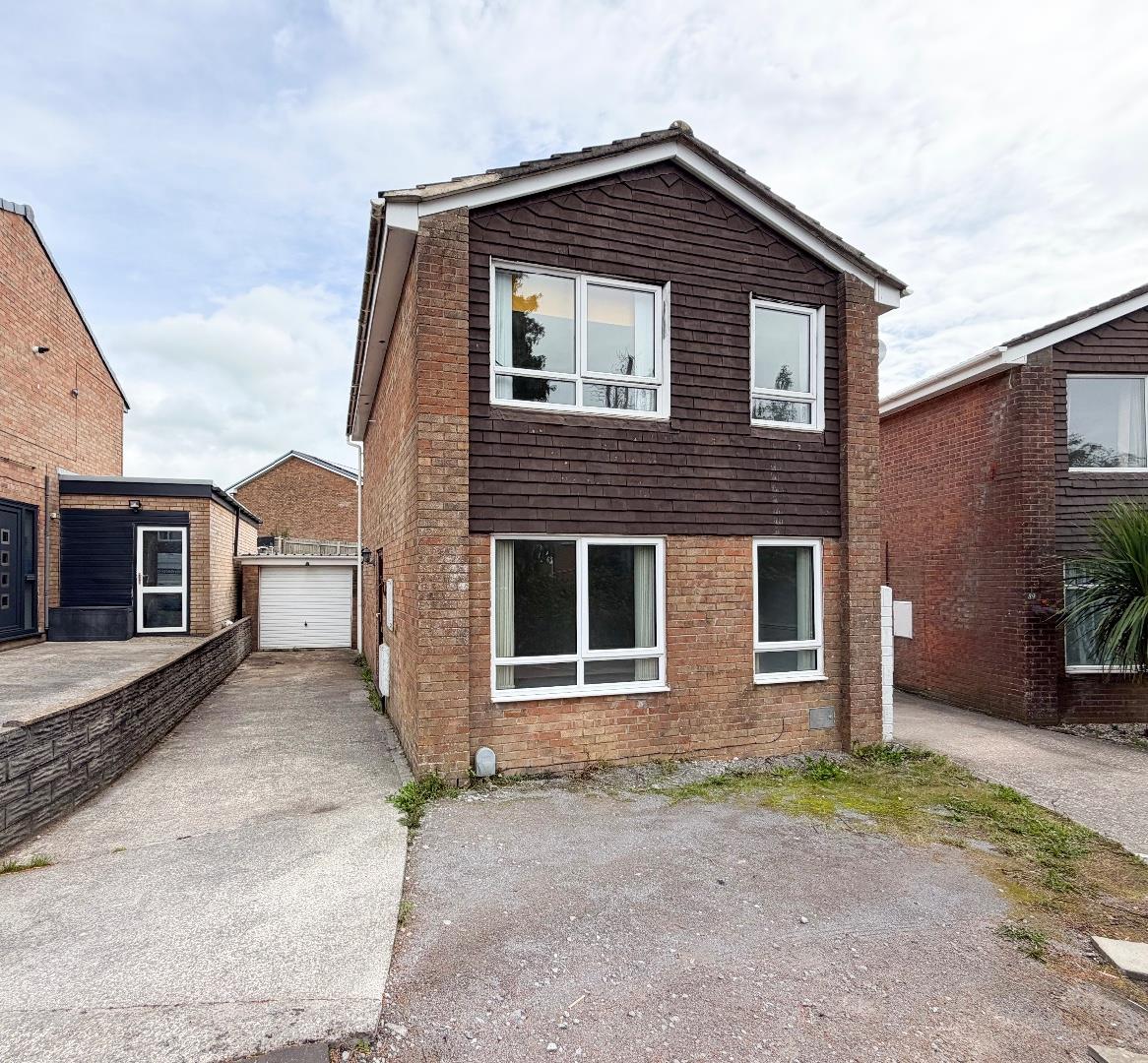 Maes Talcen, Bridgend, Bridgend County Borough, CF31 2LQ